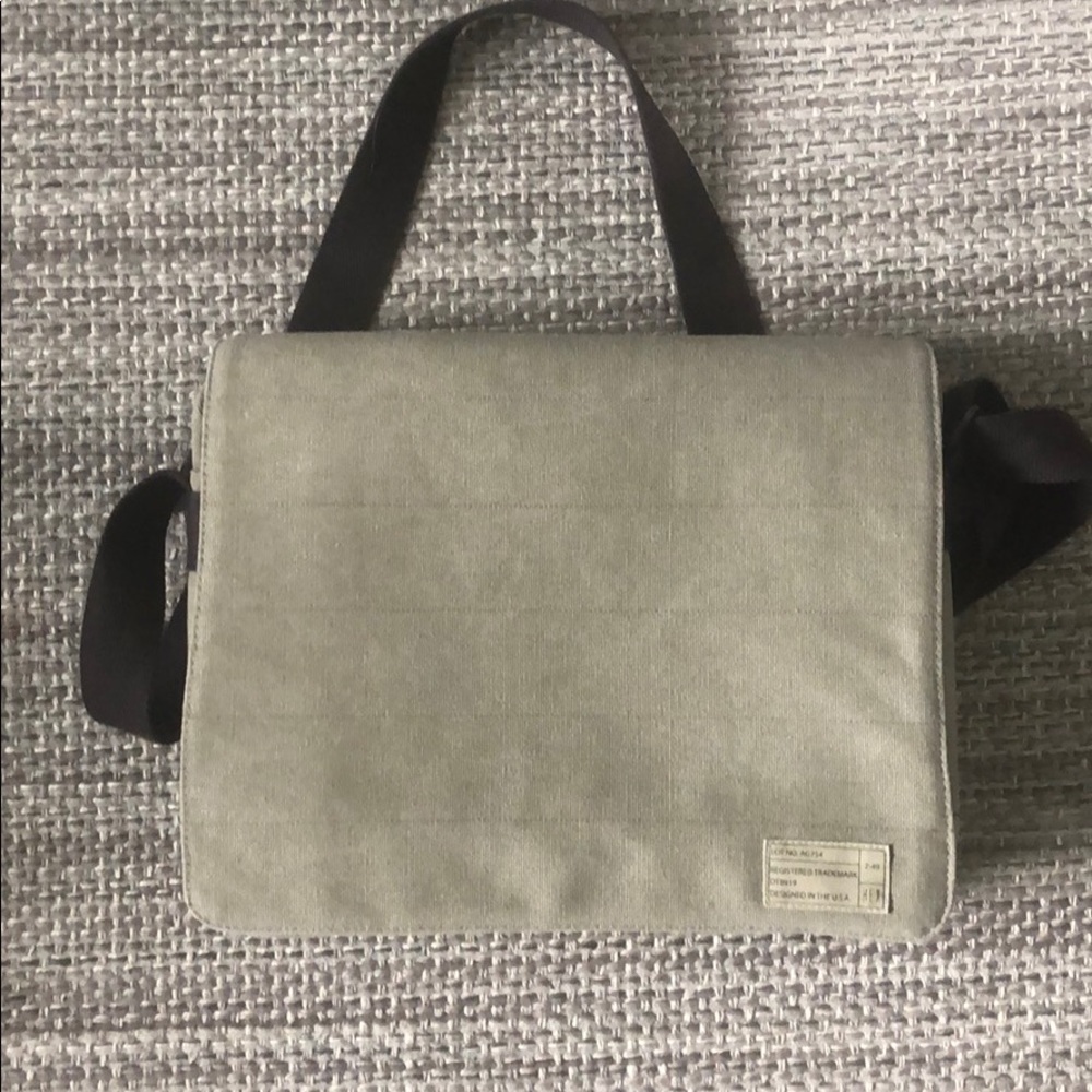 15in men’s computer/tablet bag
